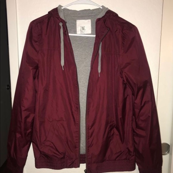 red jacket - Picture 1 of 1